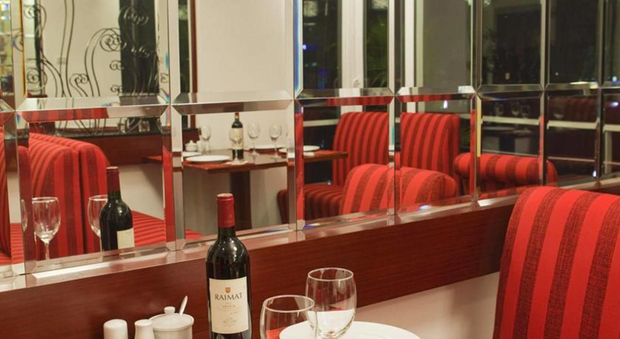Millennium Hanoi Hotel Экстерьер фото